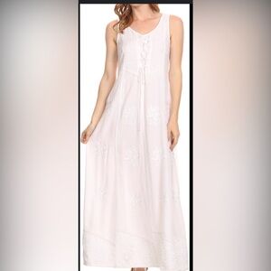 Sakkas White Sleeveless Maxi Dress